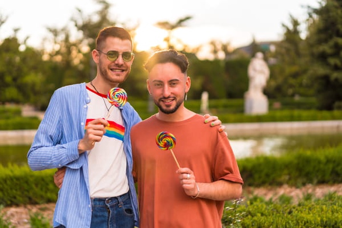 Find a Gay Sugar Daddy in Perth, Scotland &ndash; Gkiss