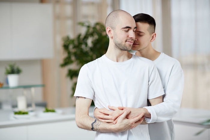 Find a Gay Sugar Daddy in Caledon, Canada – Gkiss