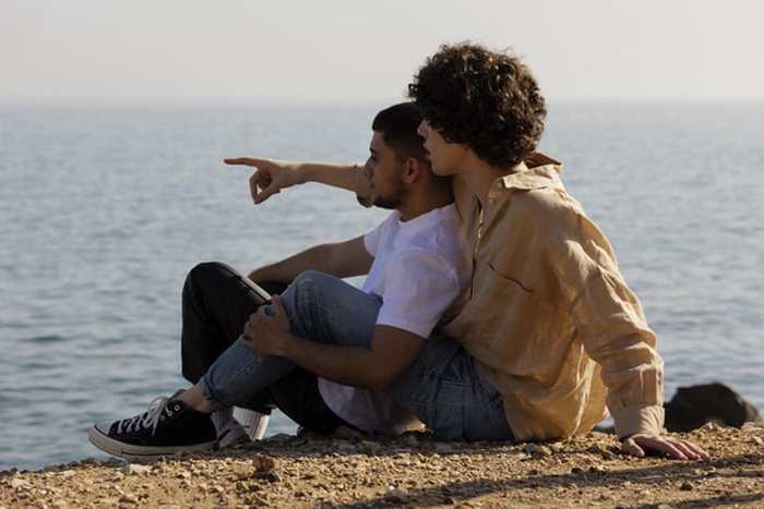 Find a Gay Sugar Daddy in Bracknell, England – Gkiss
