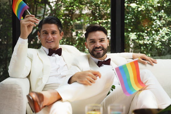 Find a Gay Sugar Daddy in Highland, California – Gkiss