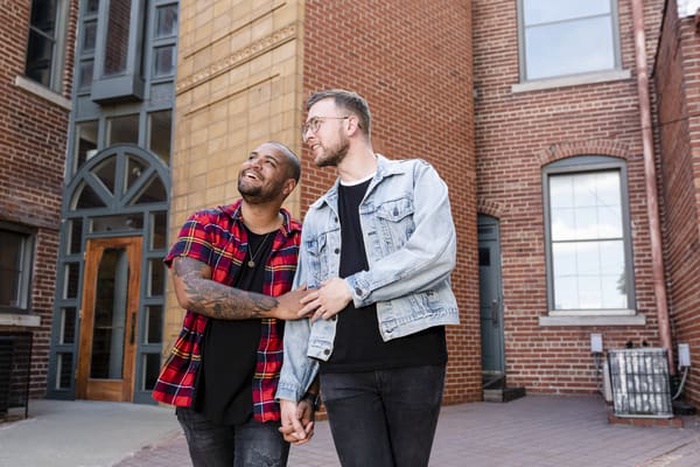 Find a Gay sugar daddy in Aldridge ,England-Gkiss