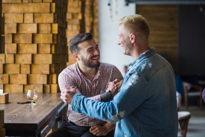 Find a Gay Sugar Daddy in Bradford, England – GKiss