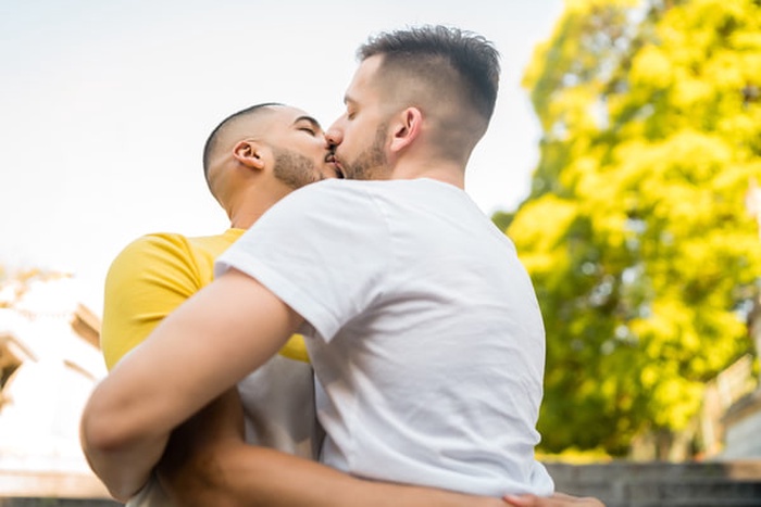 Find a Gay Sugar Daddy in Woodlawn, Ontario – Gkiss