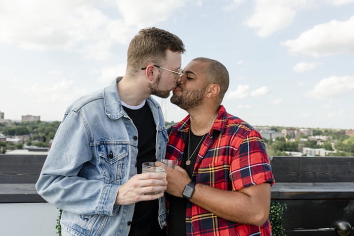 Find a Gay Sugar Daddy in Rocklin, California – Gkiss